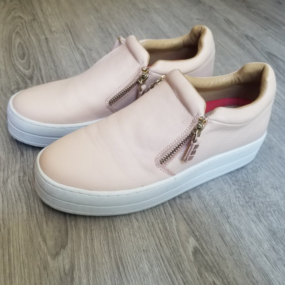 Skechers Street Shoe  Rise Fit Pink Women's Shoes Size US 8